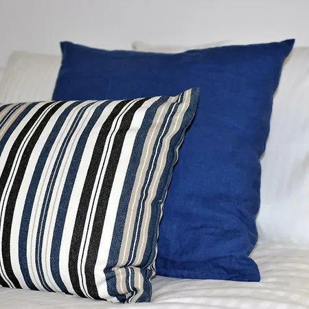 Nyaraló The House Aunt Regina Dragove